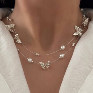 گردنبند مینیمال پروانه