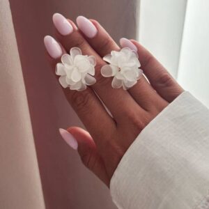 گوشواره گل عروس