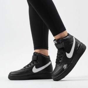 کتانی نایک چسبی