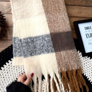 بیگ اسکارف پینترستی چهارخونه