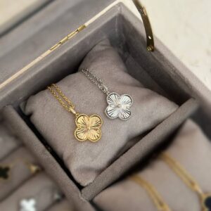 گردنبند ونکلیف تک گل وارداتی