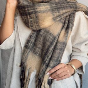 بیگ اسکارف دسینا