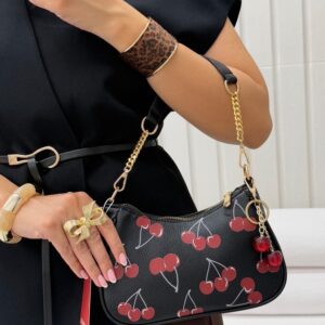 کیف زنانه چرمی بهمراه چارم بگ گیلاس گیسیا