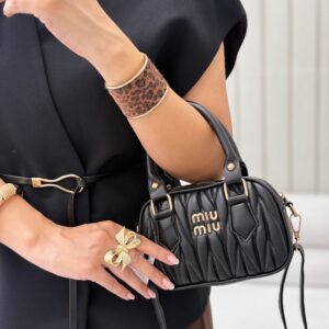 کیف زنانه چرمی ثناپارس