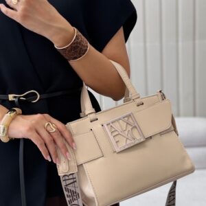 کیف زنانه چرمی انوز